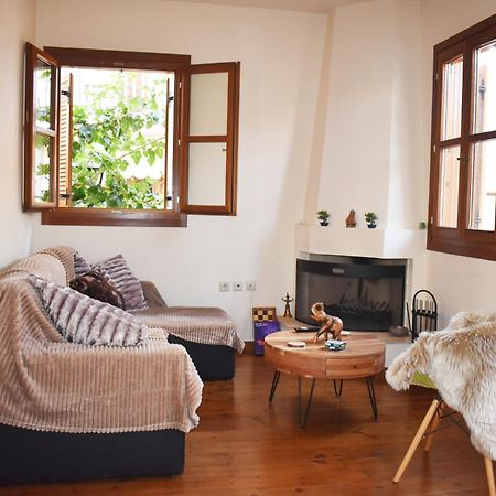 Delfi'S Cozy Maisonette Exterior foto